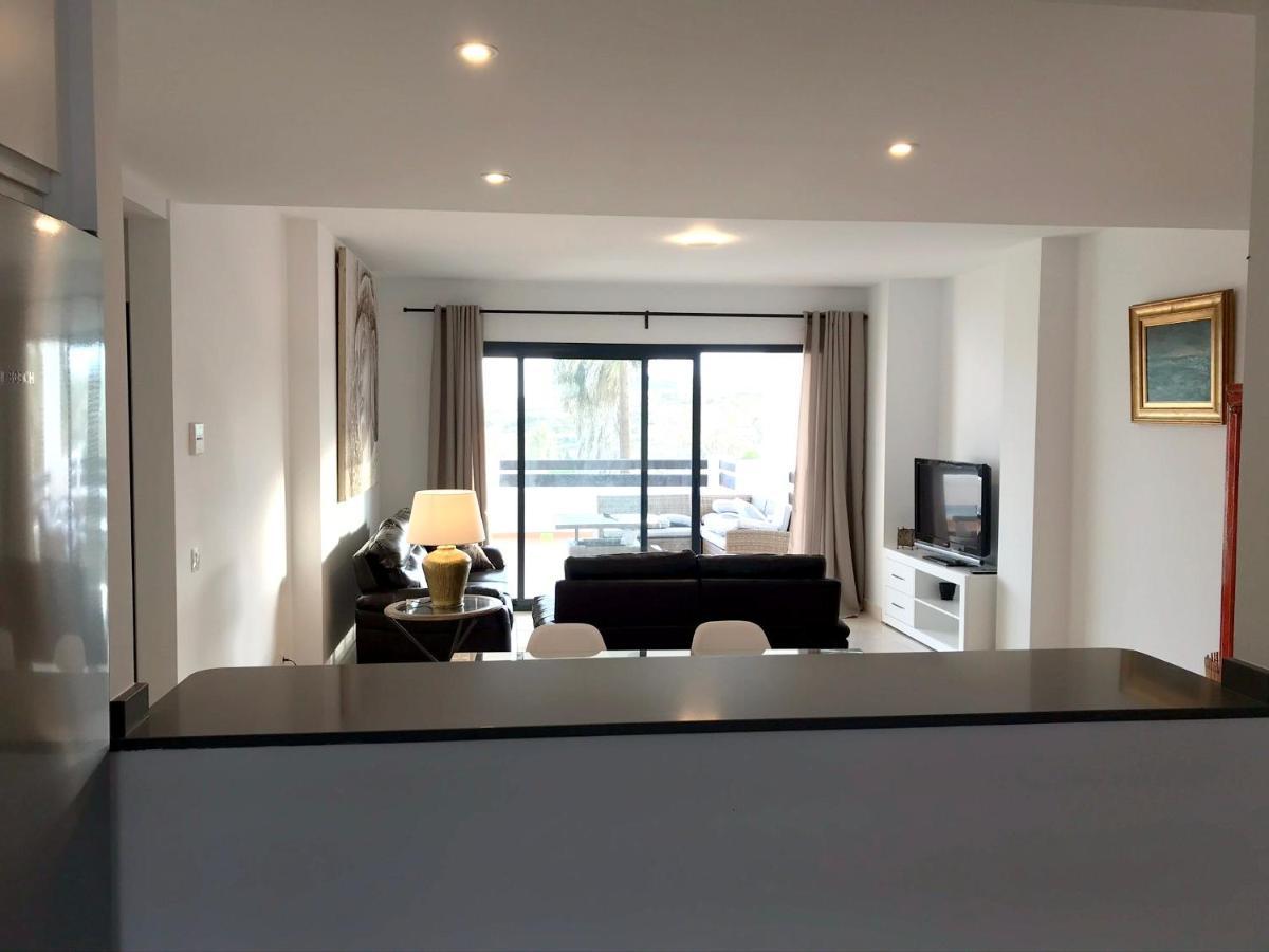 Spacious Apartment With Views In Malaga 77 M² Shared Pool San Luis de Sabinillas Exterior foto
