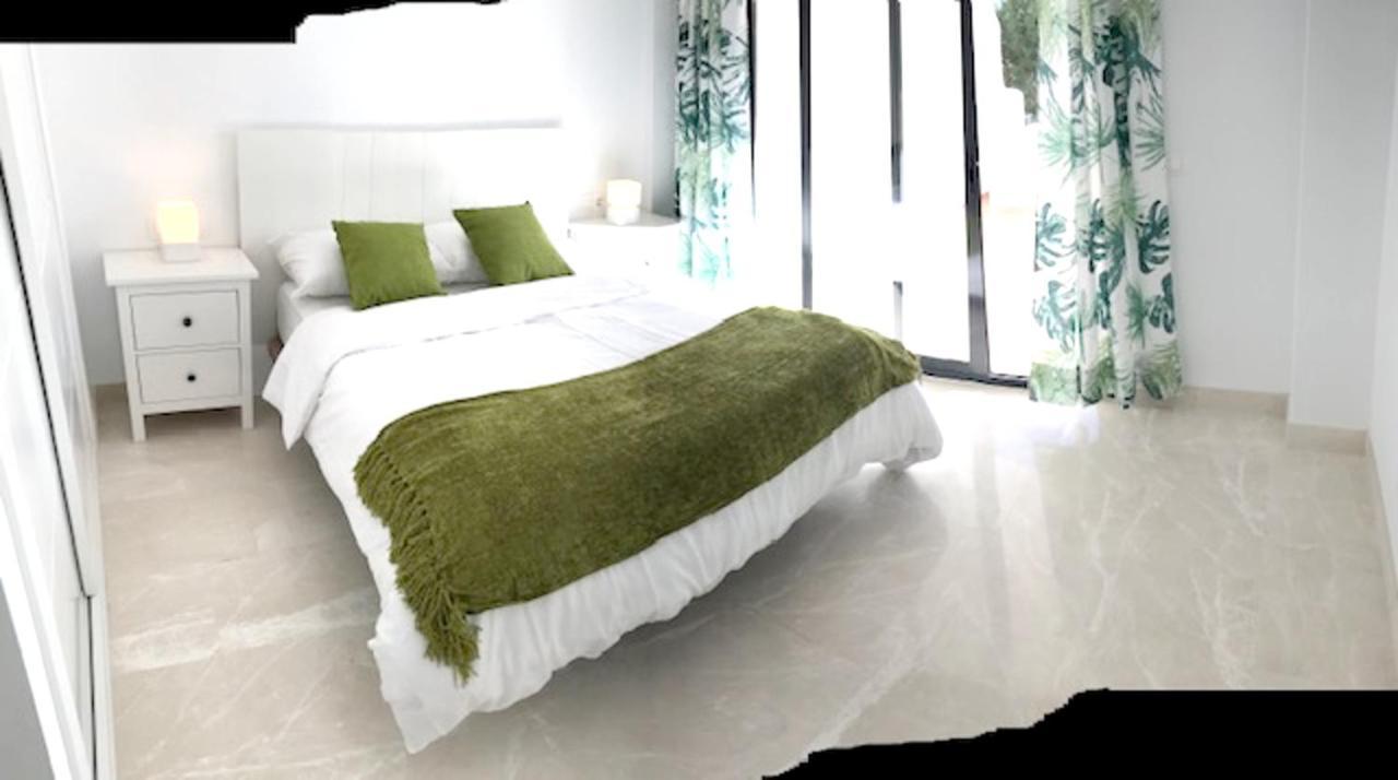Spacious Apartment With Views In Malaga 77 M² Shared Pool San Luis de Sabinillas Exterior foto